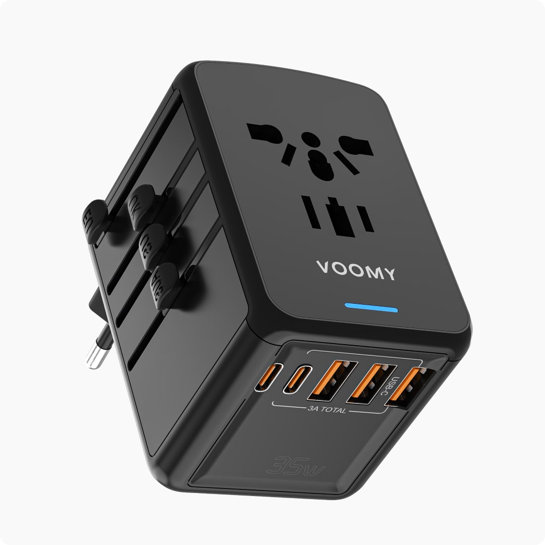 Ontdek de Voomy Travel Y30, altijd genoeg USB-poorten en 35W, ideaal voor mee op reis naar meer dan 170 landen